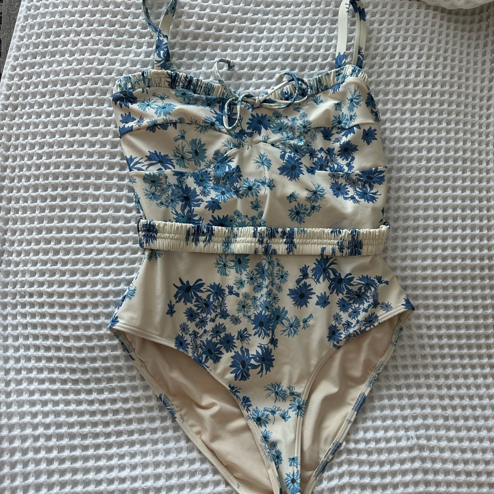Peony joie de vivre vacation swimsuit